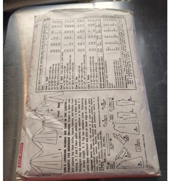 Vintage Simplicity 2755 Girls Lounging Pajamas and Robe in 2 lengths siz… - Picture 2 of 2